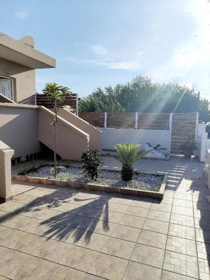 # 6 Giorgos&Chara apartments Nea Kydonia Exterior foto