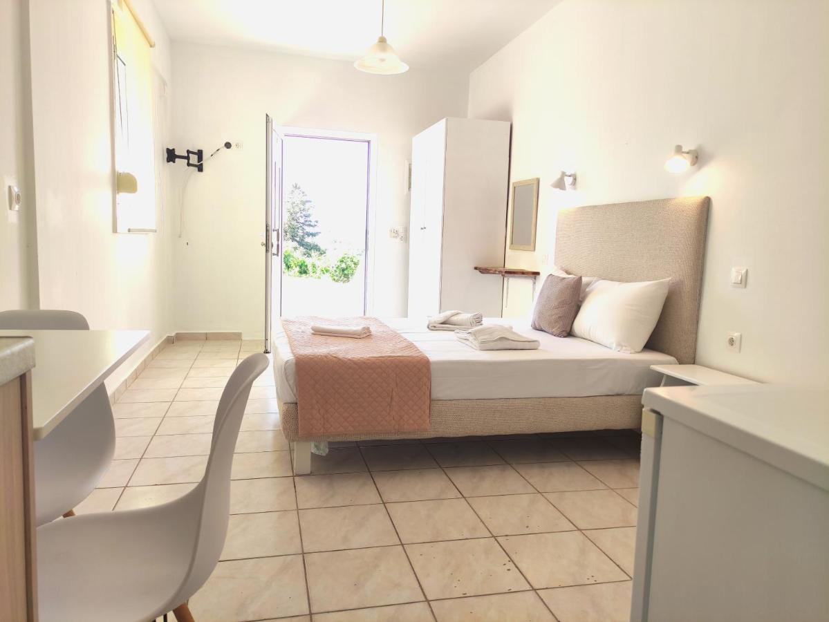 # 6 Giorgos&Chara apartments Nea Kydonia Exterior foto