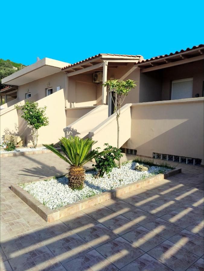 # 6 Giorgos&Chara apartments Nea Kydonia Exterior foto
